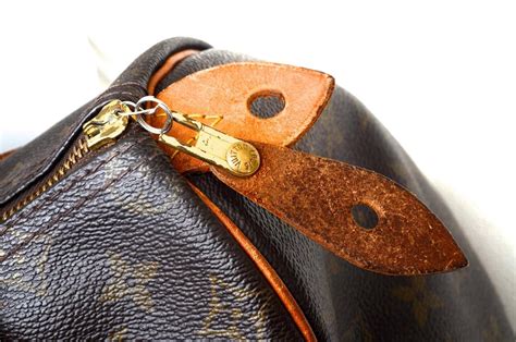 louis vuitton leather zipper pull replacement|louis vuitton repair cost.